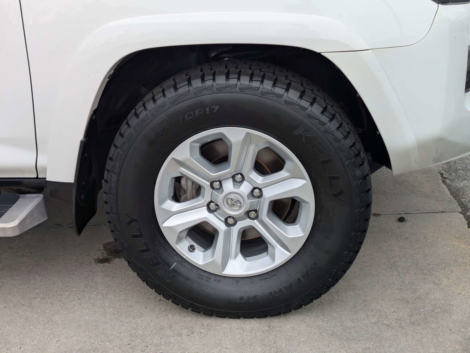 Used 2022 Toyota 4Runner SR5 RWD image 6