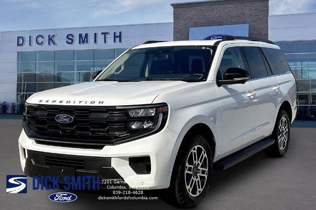 Certified 2025 Ford Expedition Active AWD/4WD image 1