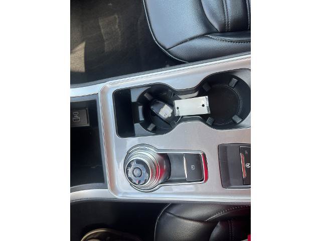 Certified 2024 Ford Edge SEL AWD/4WD image 12