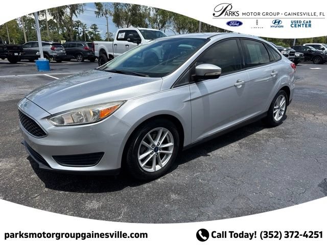 Certified 2017 Ford Focus SE FWD image 15
