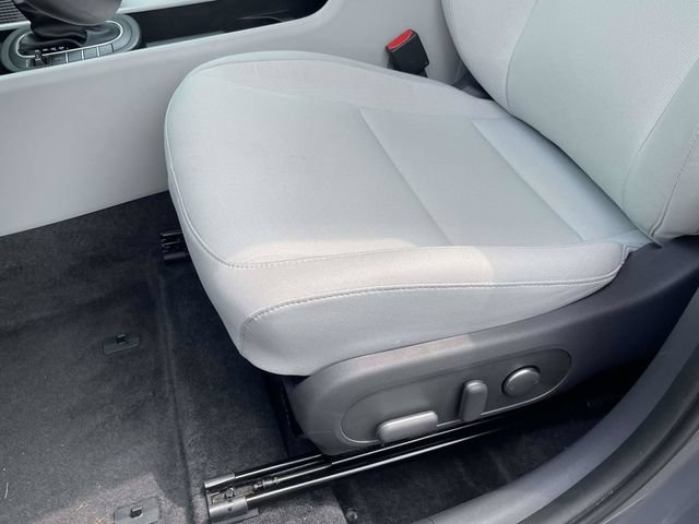 Used 2025 Hyundai Kona SEL AWD/4WD image 8