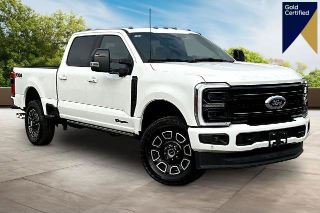 Certified 2025 Ford F350 Platinum w/ FX4 Off-Road Package