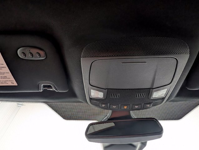 Certified 2024 Ford Edge ST-Line AWD/4WD image 8