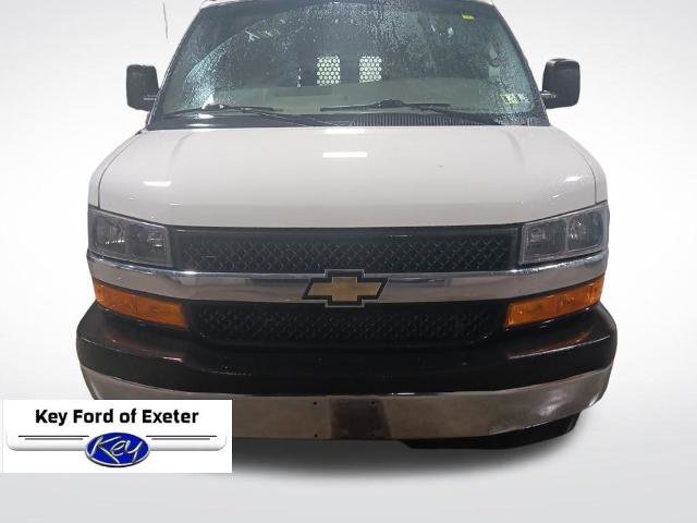 Used 2021 Chevrolet Express 2500 w/ Driver Convenience Package image 3