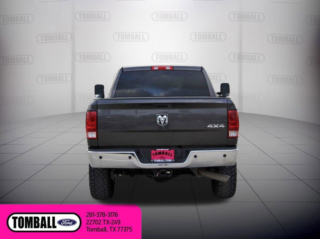 Used 2018 RAM 2500 Tradesman w/ Chrome Appearance Group image 4