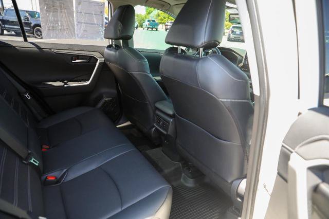Used 2021 Toyota RAV4 Limited AWD/4WD image 33