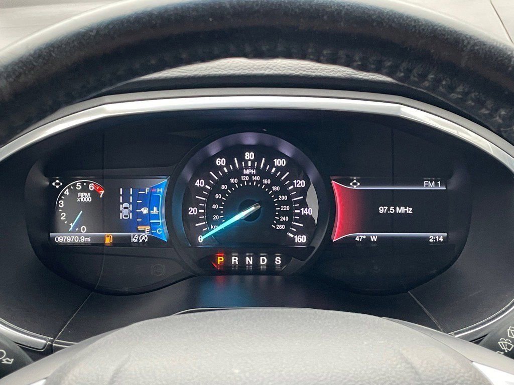 Certified 2019 Ford Edge Titanium w/ Equipment Group 301A image 18