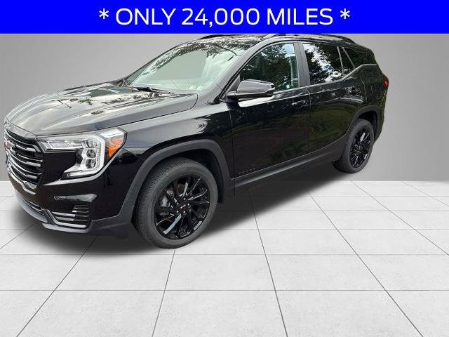 Used 2023 GMC Terrain SLE w/ Driver Convenience Package AWD/4WD image 10