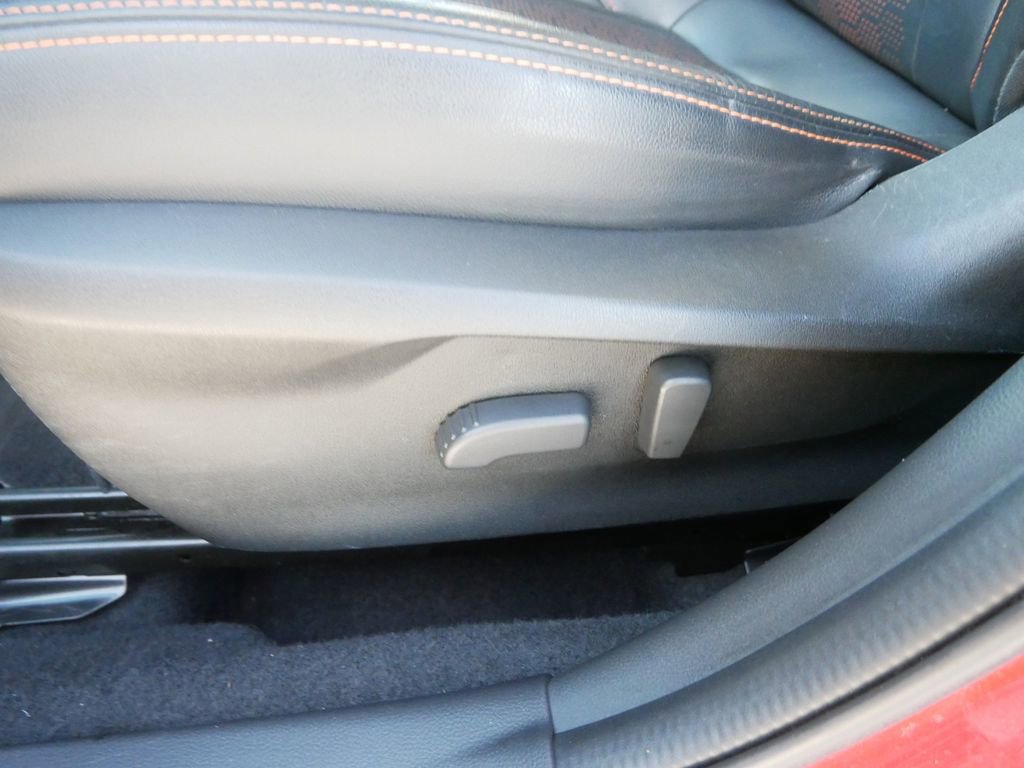 Used 2022 Subaru Crosstrek 2.5i Limited w/ Popular Package #4 image 13