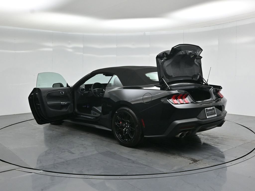 Certified 2025 Ford Mustang GT Premium w/ GT Performance Package image 31