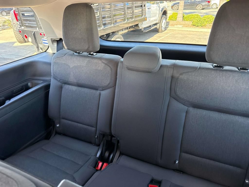 Certified 2025 Ford Expedition Active RWD image 10