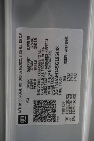 Used 2025 GMC Sierra 1500 Pro w/ Pro Value Package AWD/4WD image 37