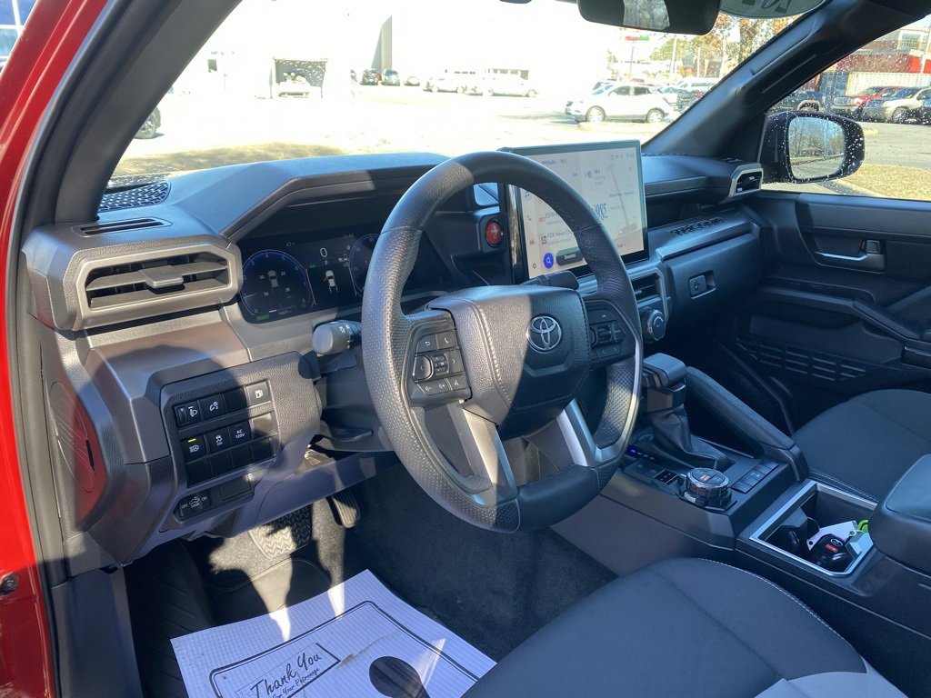 Used 2024 Toyota Tacoma TRD Sport image 12