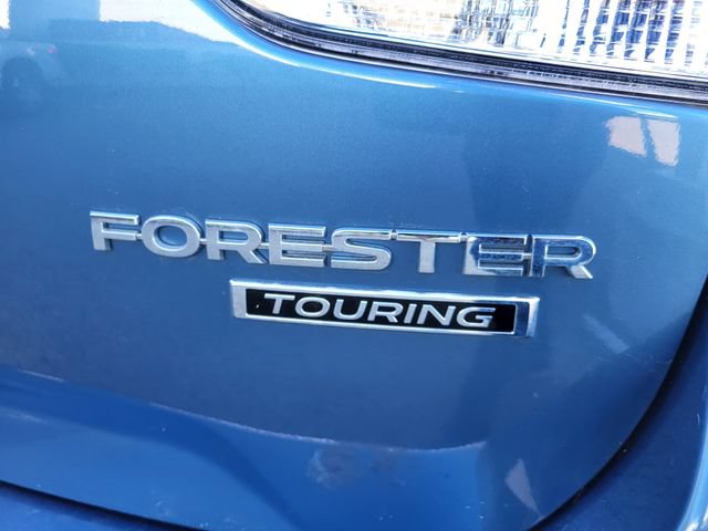 Used 2022 Subaru Forester Touring AWD/4WD image 4