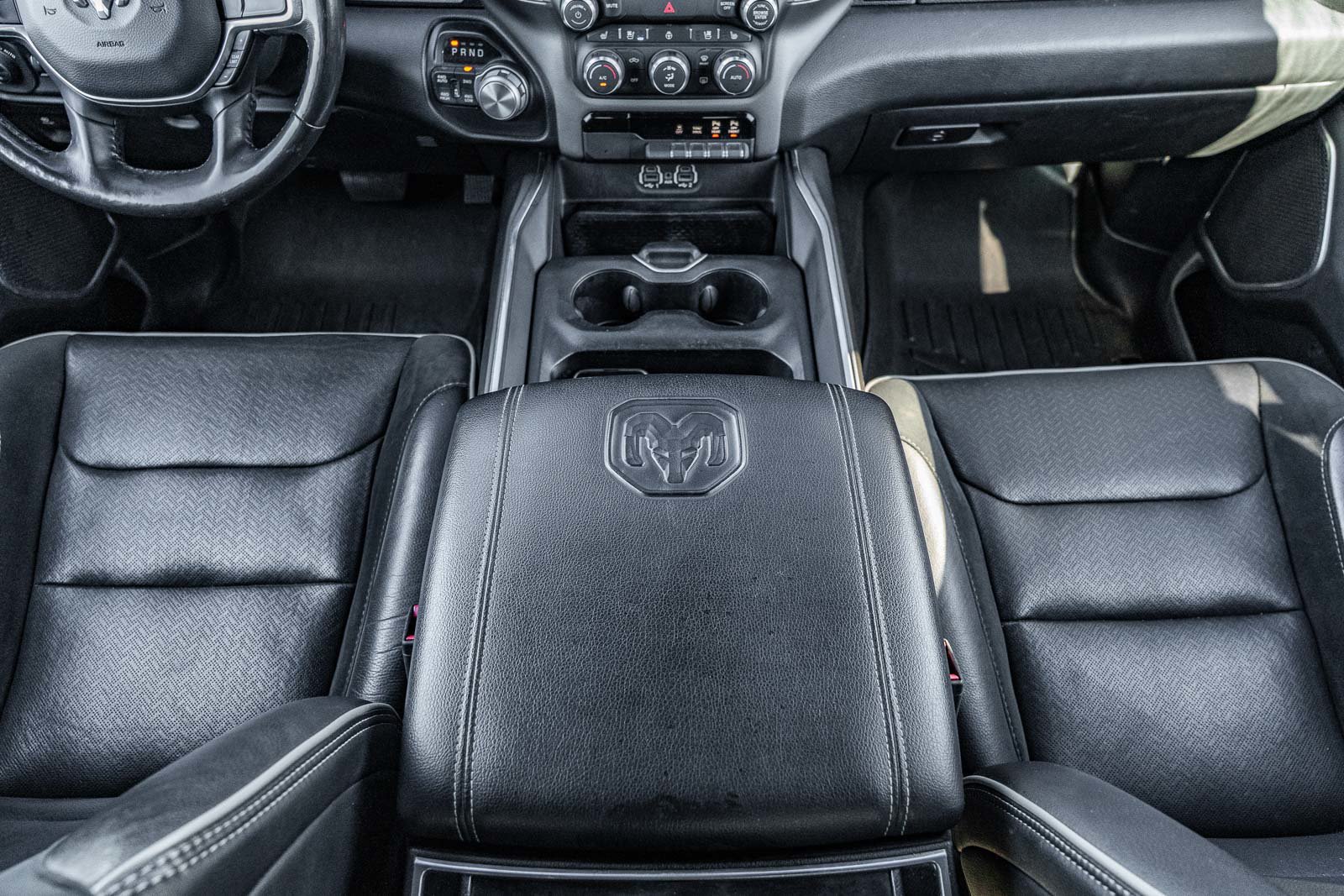 Used 2020 RAM 1500 Laramie w/ Sport Appearance Package AWD/4WD image 31