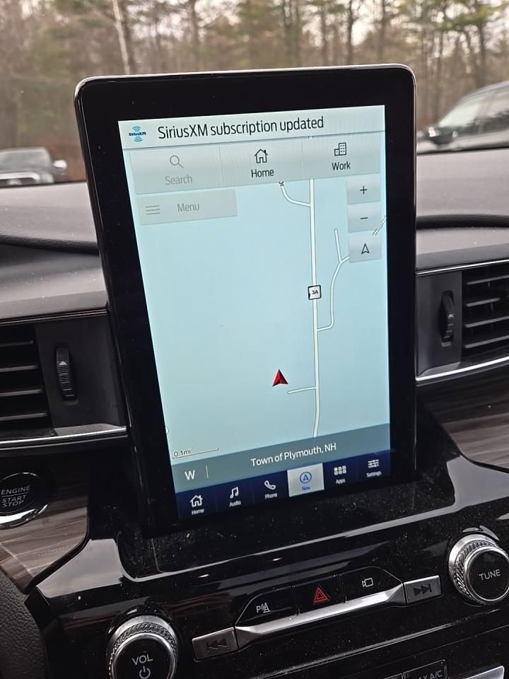 Certified 2022 Ford Explorer Limited w/ Limited Technology Package image 11