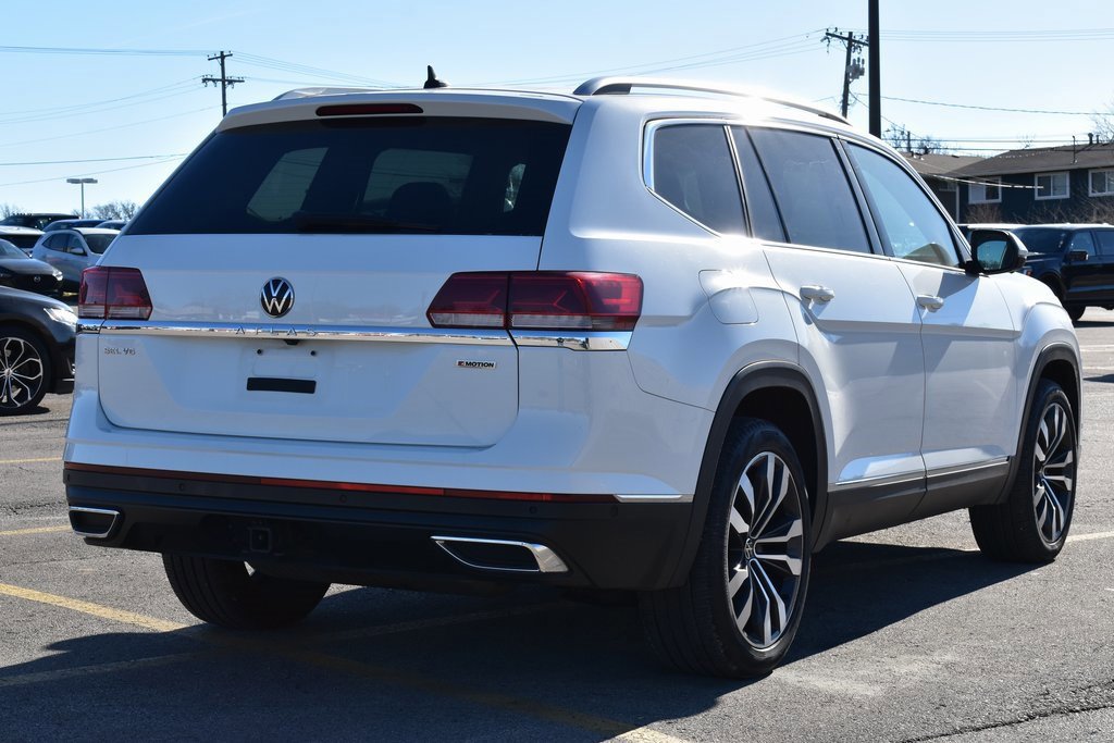Used 2021 Volkswagen Atlas SEL Premium image 2