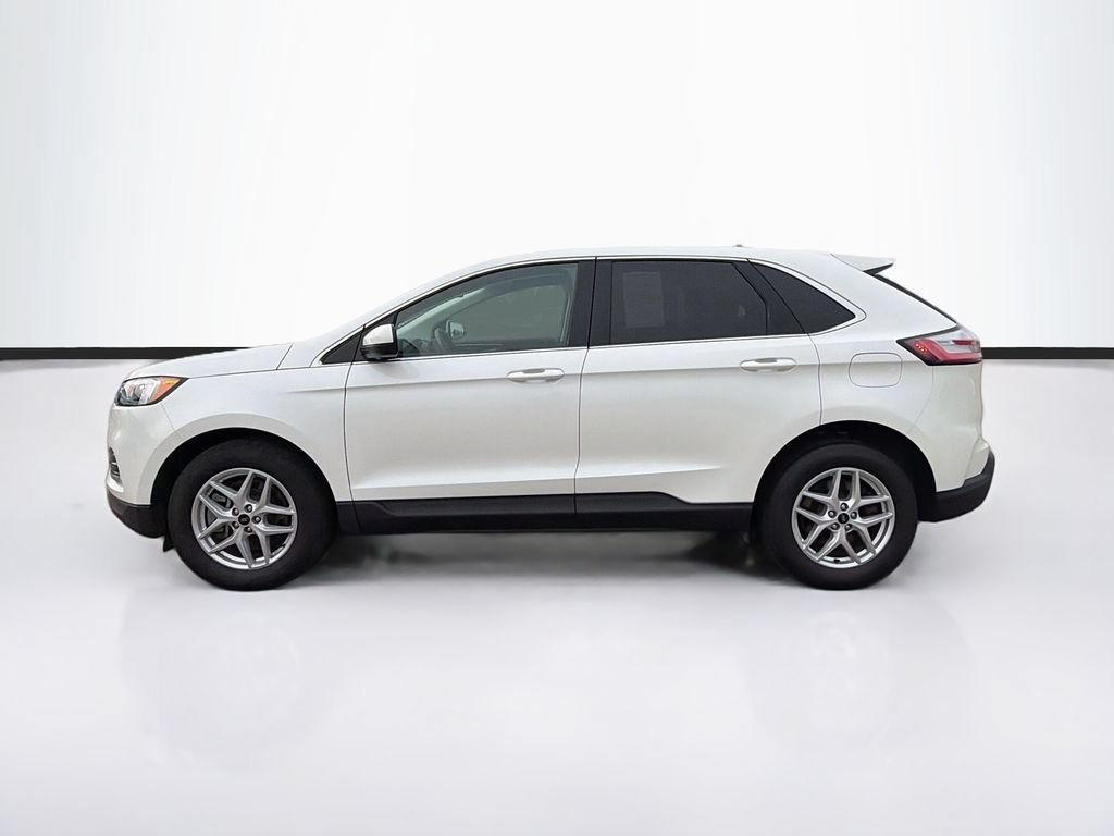 Certified 2024 Ford Edge SEL w/ Convenience Package AWD/4WD image 8