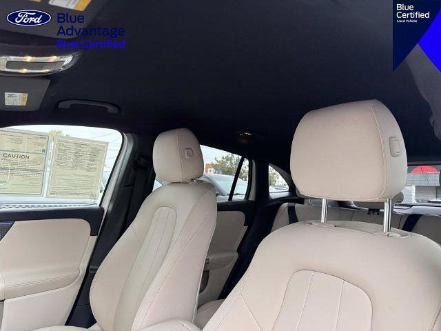 Used 2025 Mercedes-Benz GLA 250 image 17