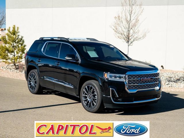Used 2023 GMC Acadia Denali w/ Black Diamond Edition image 9