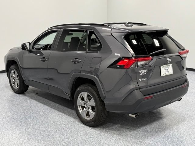 Used 2024 Toyota RAV4 XLE FWD image 9