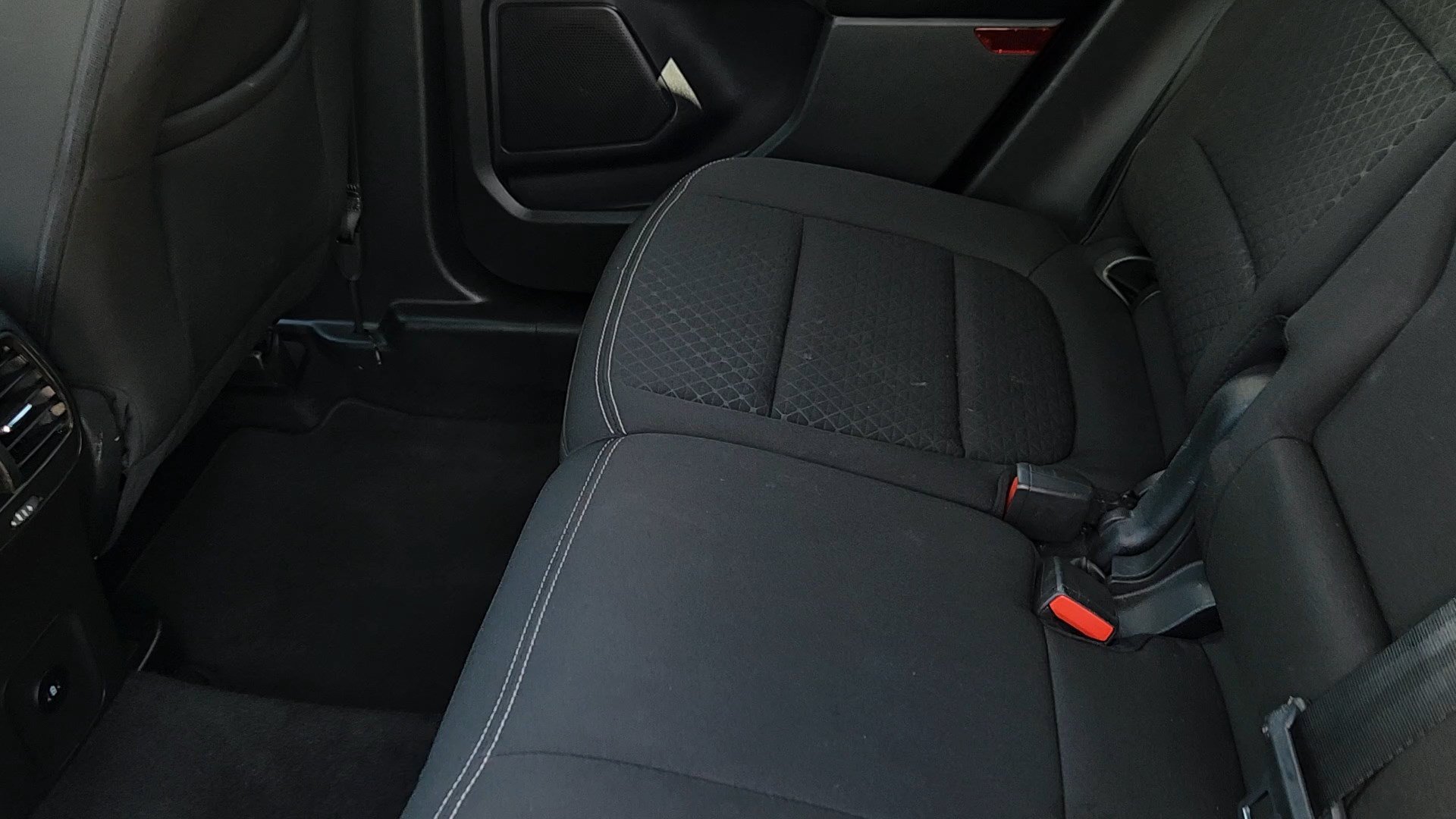 Certified 2024 Ford Escape Active AWD/4WD image 31