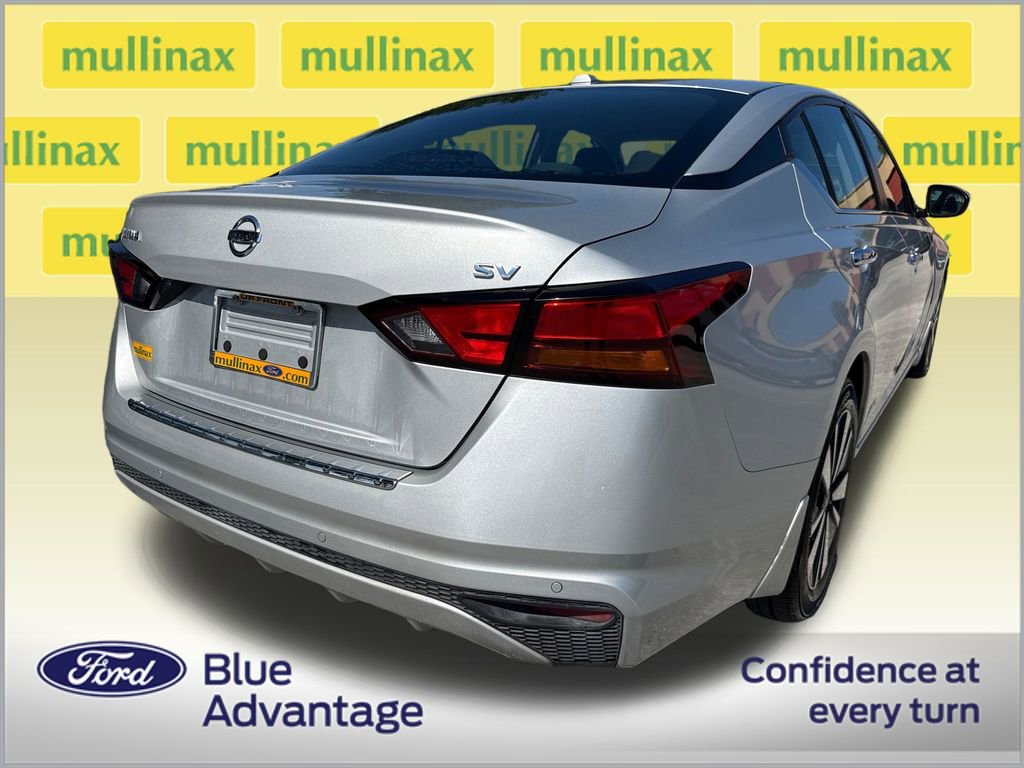 Used 2021 Nissan Altima 2.5 SV FWD image 4