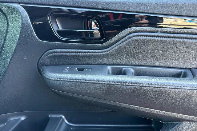 Used 2024 Honda Odyssey Touring image 18