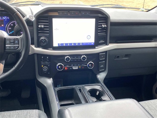 Certified 2021 Ford F150 XLT w/ Equipment Group 302A High image 17