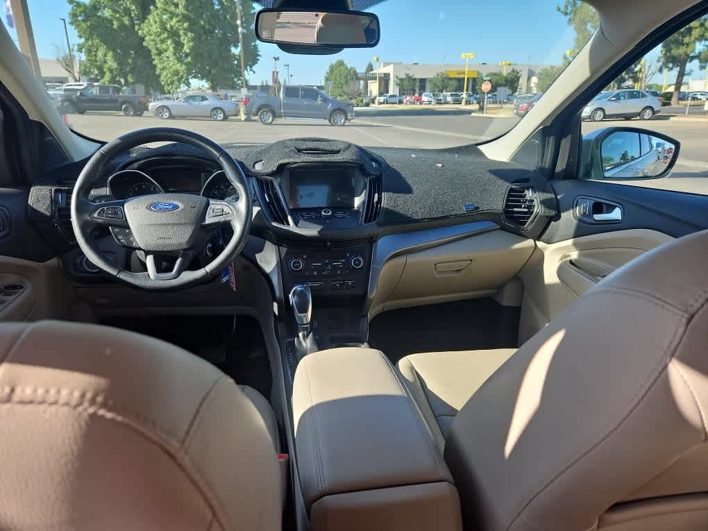 Certified 2018 Ford Escape SEL w/ Ford Safe & Smart Package FWD image 10