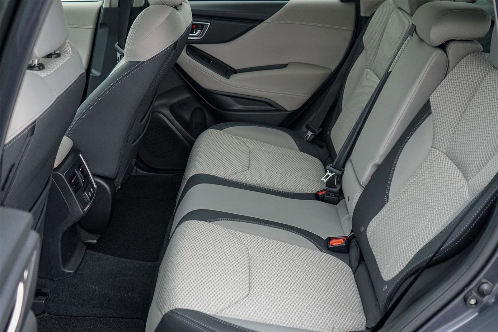 Used 2024 Subaru Forester Premium AWD/4WD image 24