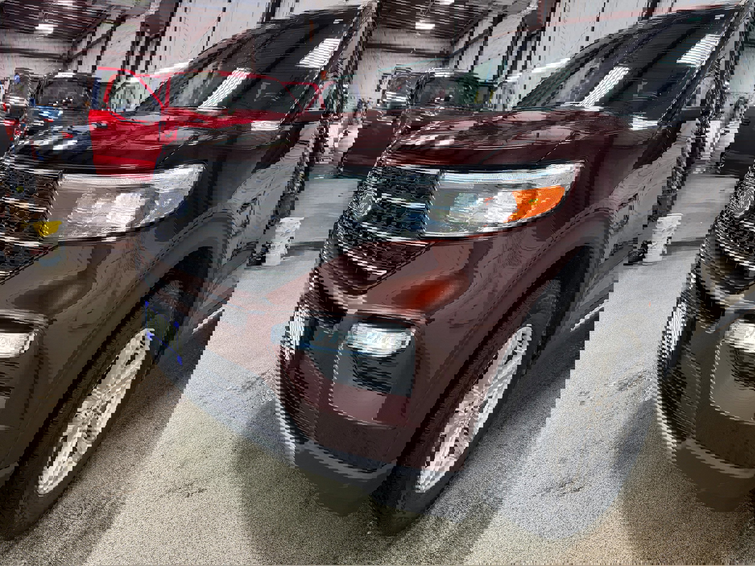 Certified 2020 Ford Explorer XLT w/ Equipment Group 202A image 8