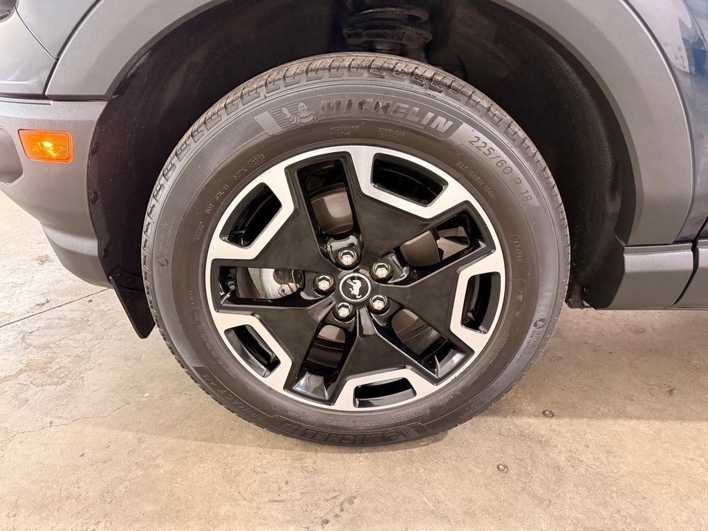 Certified 2023 Ford Bronco Sport Outer Banks AWD/4WD image 17
