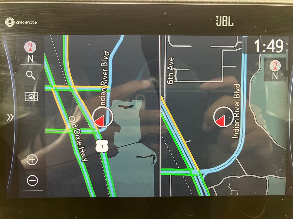 Used 2021 Toyota Highlander Limited image 24