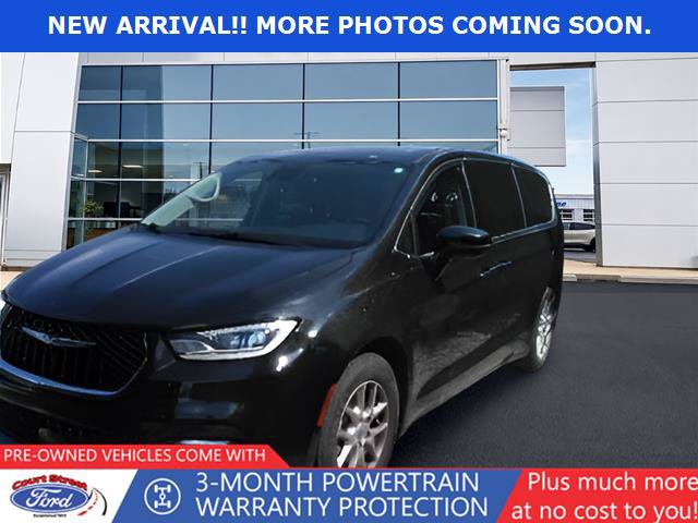 Used 2023 Chrysler Pacifica Touring-L