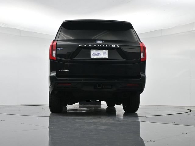 Certified 2025 Ford Expedition Active AWD/4WD image 44