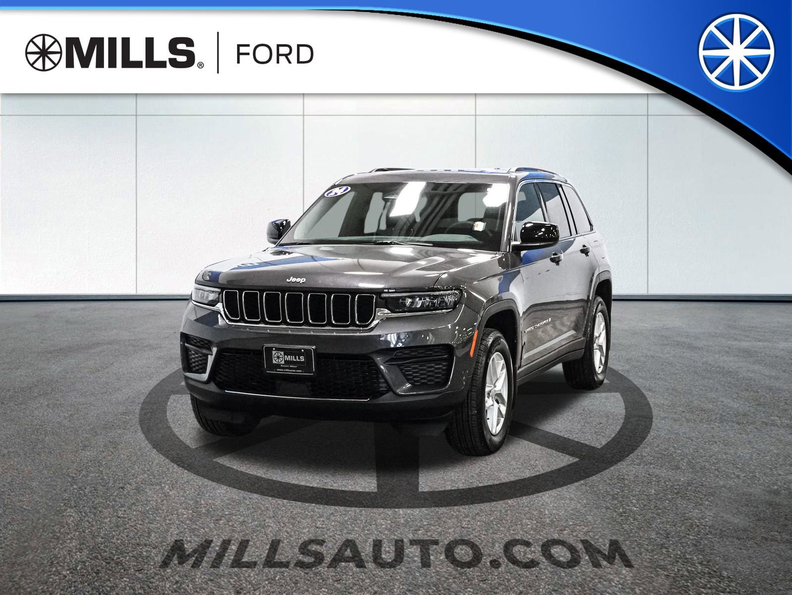 Used 2024 Jeep Grand Cherokee Laredo X w/ Luxury Tech Group I image 10