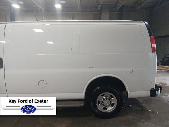 Used 2021 Chevrolet Express 2500 w/ Driver Convenience Package image 6
