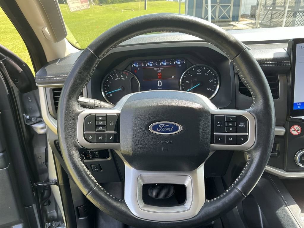 Certified 2024 Ford Expedition Max XLT image 13