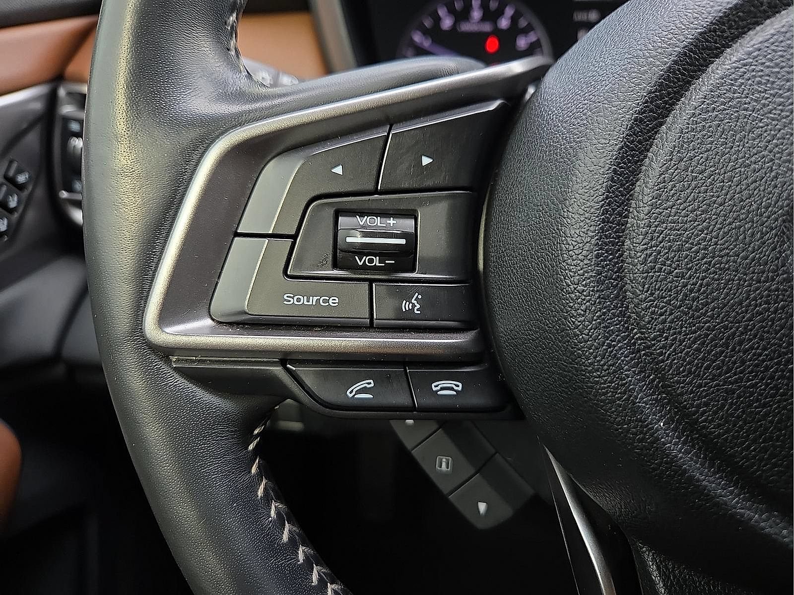 Used 2020 Subaru Outback Touring AWD/4WD image 18