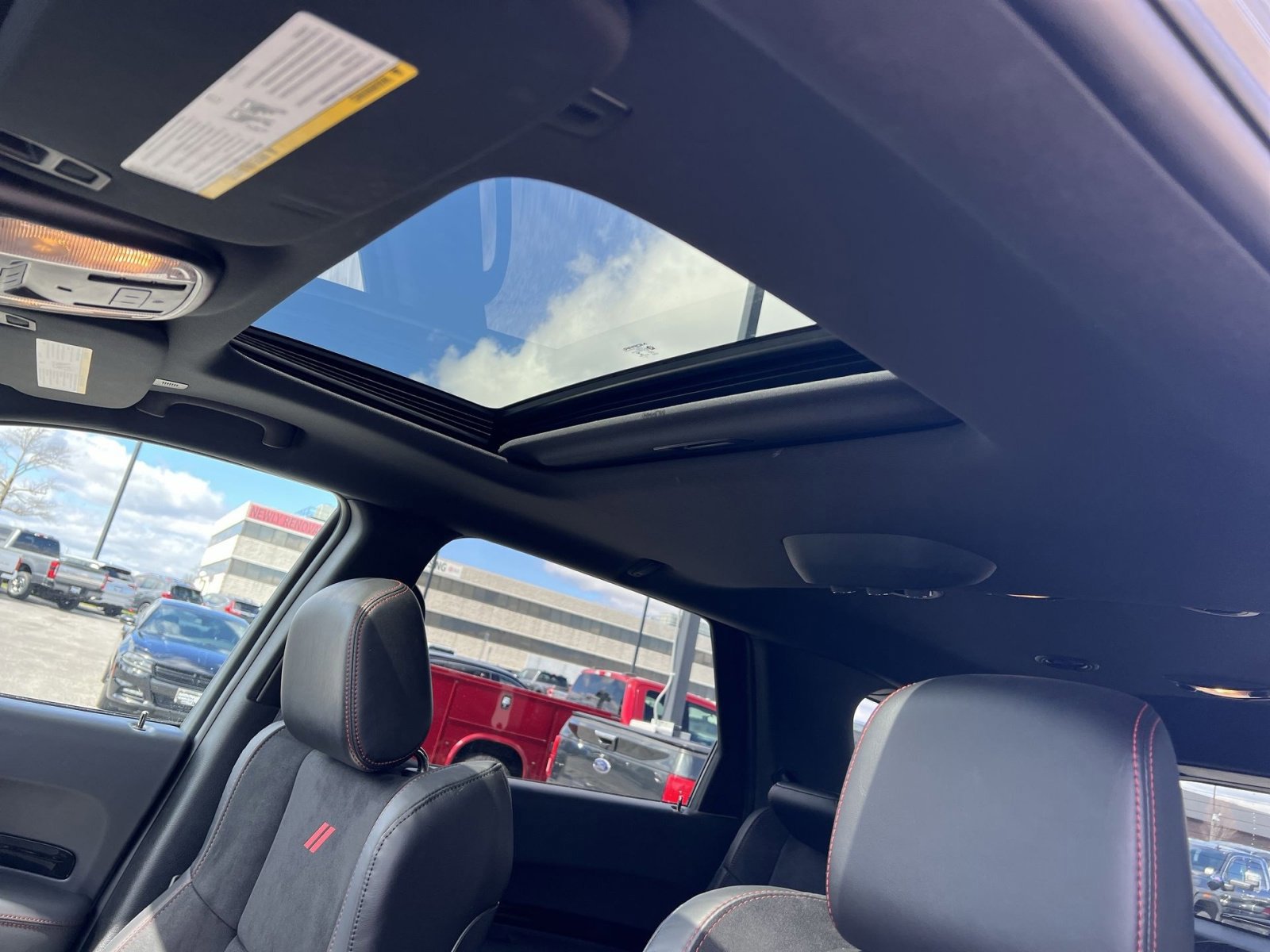 Used 2026 Dodge Durango GT image 24