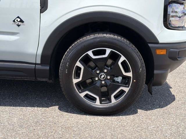 Certified 2023 Ford Bronco Sport Outer Banks w/ Tech Package AWD/4WD image 28