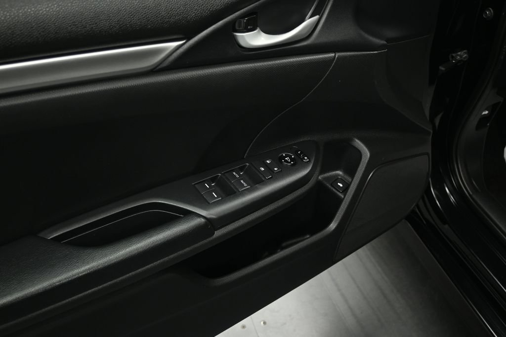 Used 2020 Honda Civic Sport image 7
