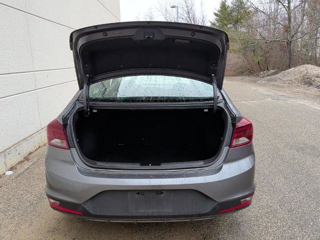 Used 2019 Hyundai Elantra SE w/ Cargo Package image 10