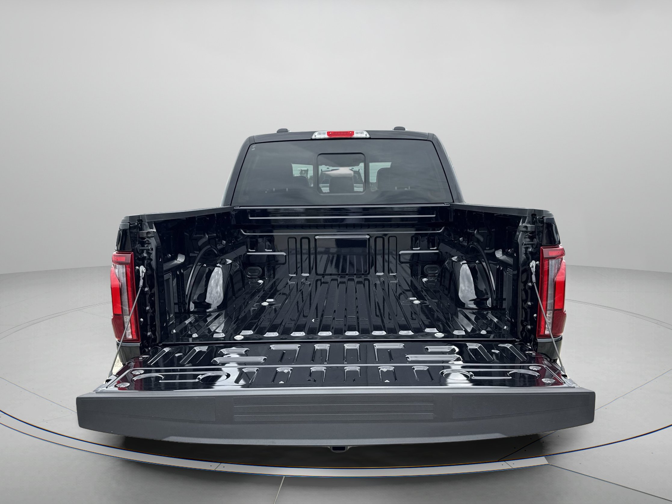 Certified 2025 Ford F150 Lariat w/ Equipment Group 501A Mid AWD/4WD image 39