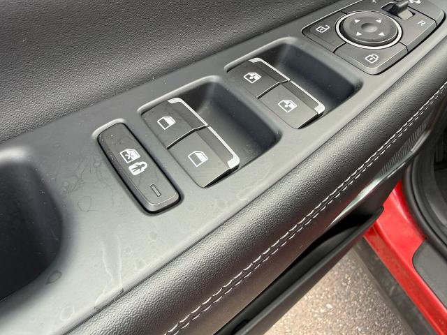 Used 2023 Hyundai Santa Fe Limited AWD/4WD image 25