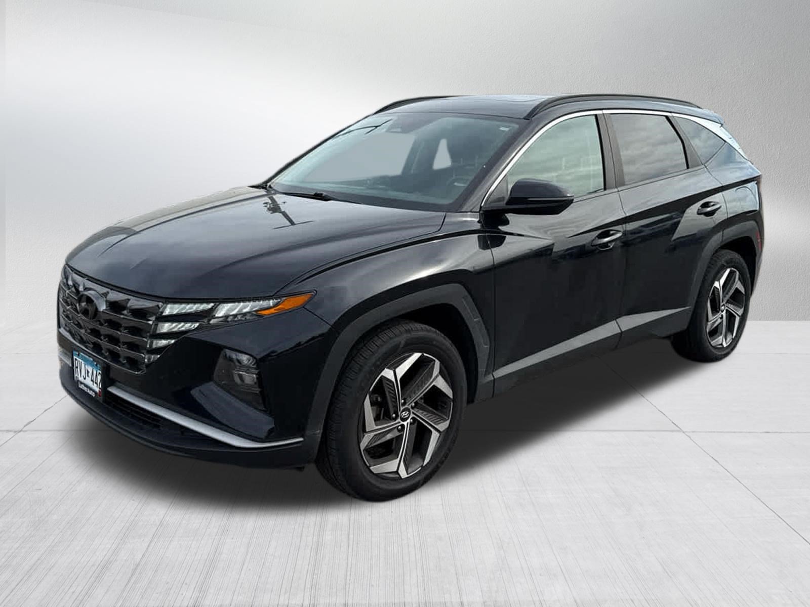 Used 2022 Hyundai Tucson SEL w/ Convenience + Premium Package AWD/4WD image 3