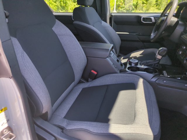 Certified 2025 Ford Bronco 4-Door w/ Sasquatch Package AWD/4WD image 34