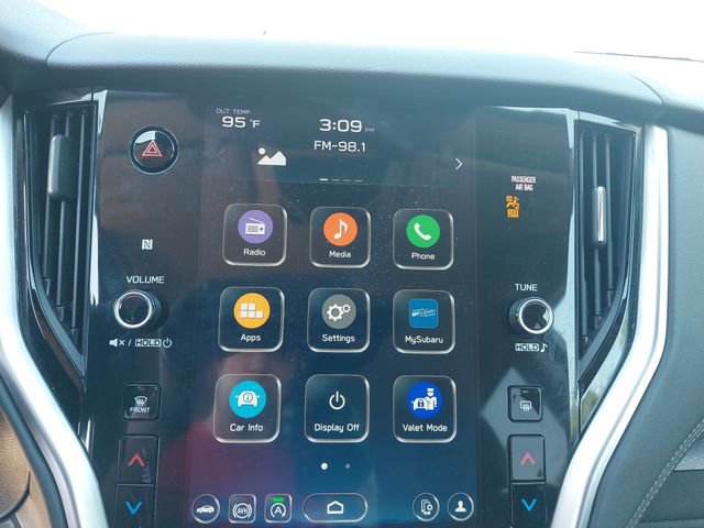 Used 2024 Subaru Outback Premium AWD/4WD image 21