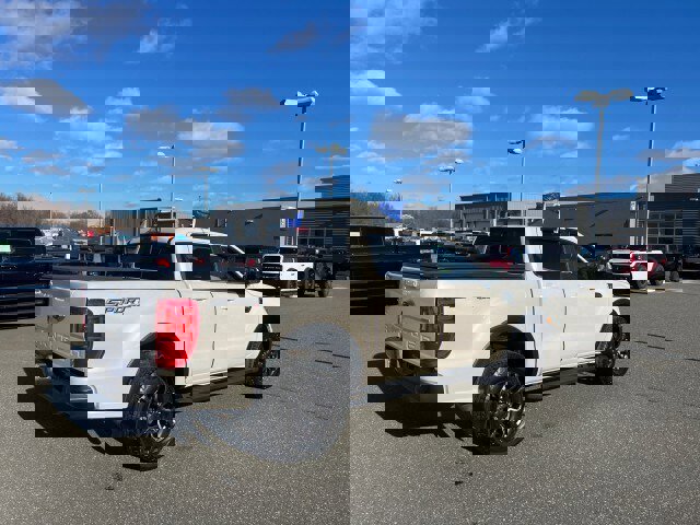 Certified 2019 Ford Ranger Lariat w/ Equipment Group 501A Mid image 5